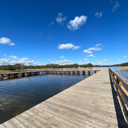 Domek Nad Jeziorem Piasutno Mazury المظهر الخارجي الصورة