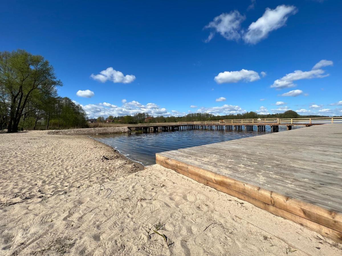 Domek Nad Jeziorem Piasutno Mazury المظهر الخارجي الصورة