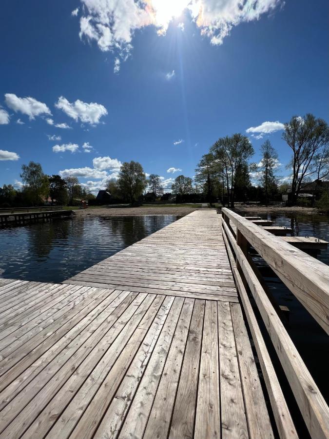 Domek Nad Jeziorem Piasutno Mazury المظهر الخارجي الصورة