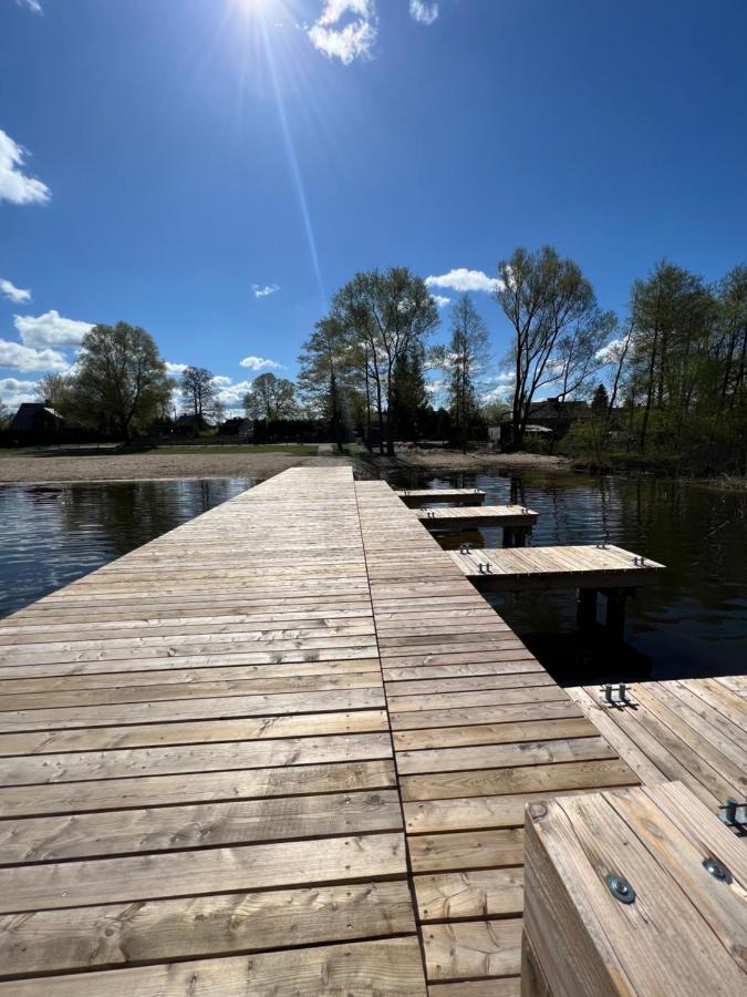 Domek Nad Jeziorem Piasutno Mazury المظهر الخارجي الصورة